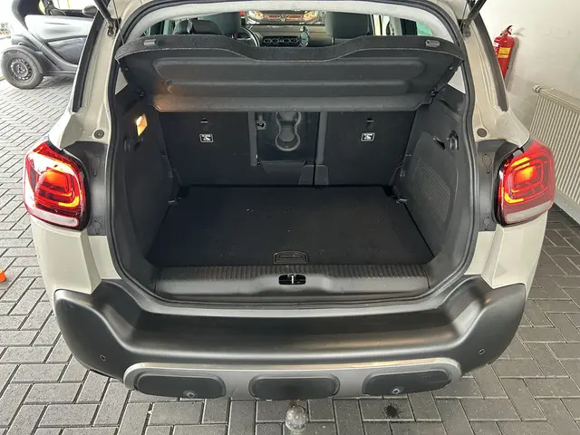 Citroën C3 Aircross 1.2 PureTech S&S Shine 2019 Benzine 27