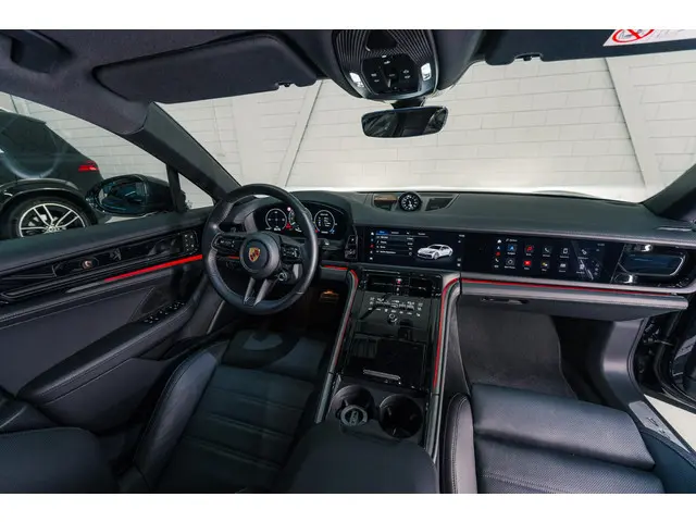 Porsche Panamera 2.9 4 E-Hybrid 2024 Hybride Benzine 26