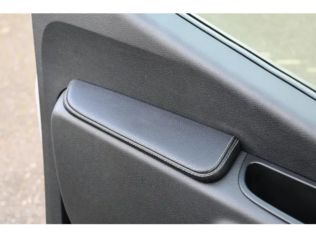 Mercedes-Benz Sprinter 319 CDI 3.0 V6 L2H2 2018 Diesel 19