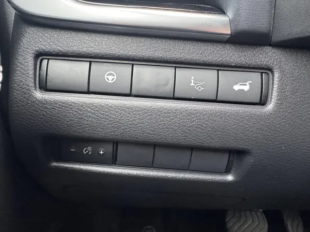 Nissan QASHQAI 1.5 e-Power Tekna 2023 Hybride Benzine 34