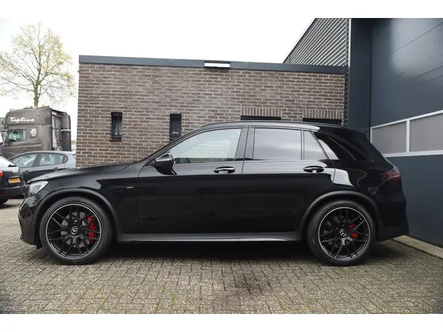 Mercedes-Benz GLC AMG 63 S 4MATIC+ 2018 Benzine 22