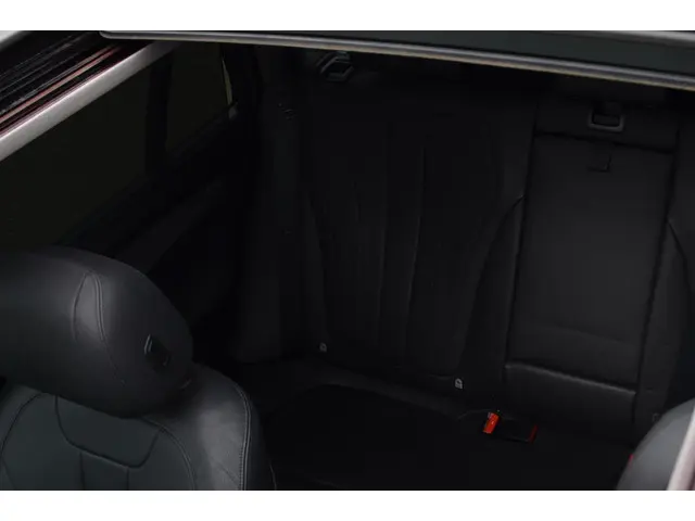 BMW X5 M xDrive35i High Exe 2015 Benzine 37