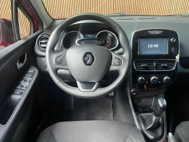Renault Clio 0.9 TCe Limited 2018 Benzine 11
