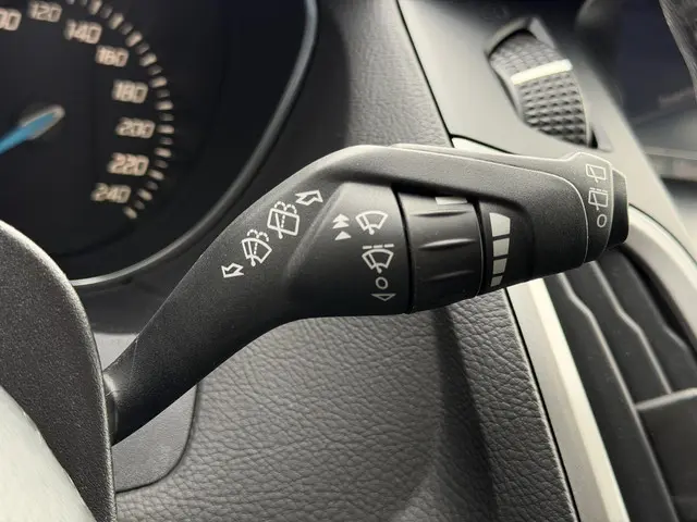 Ford Focus Wagon 1.0 EcoBoost Edition 2014 Benzine 35