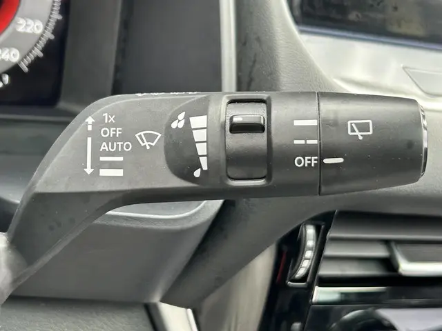 Nissan QASHQAI 1.3 MHEV N-Connecta 2023 Benzine 25