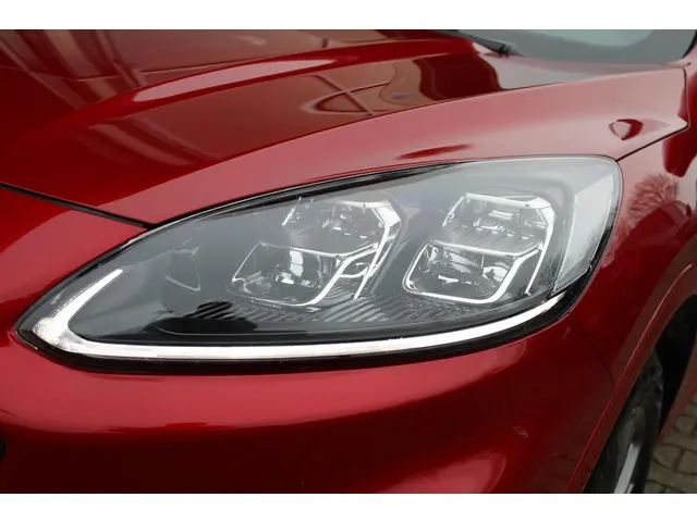 Ford Kuga 2.5 PHEV ST-Line X 2024 Hybride Benzine 41