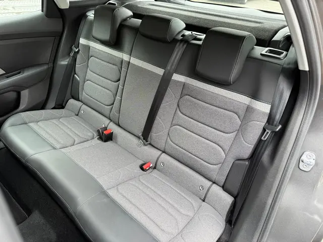 Citroën C4 1.2 Puretech Plus 2024 Benzine 10
