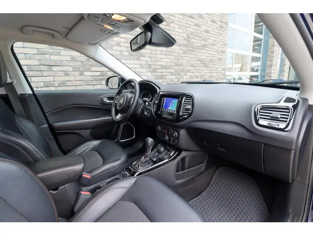 Jeep Compass 1.4 MultiAir Limited 4x4 2018 Benzine 12