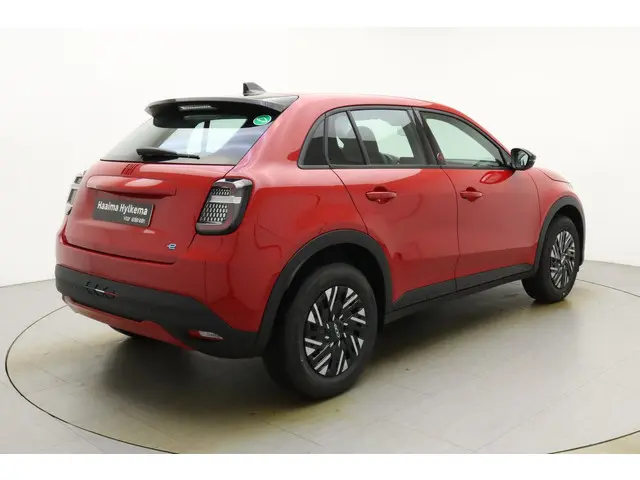 Fiat 600e RED 54 kWh 2023 Elektrisch 2