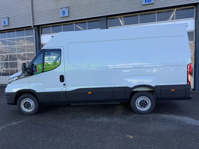 Iveco Daily Electric 38S14V 74Kw L3 H2 2024 Elektrisch 4