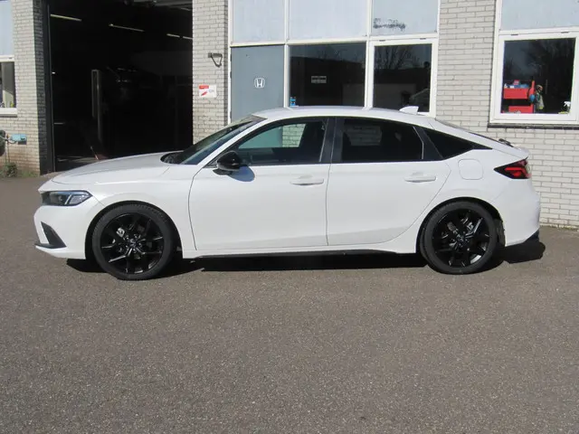 Honda Civic 2.0 e:HEV Sport 2023 Hybride Benzine 9