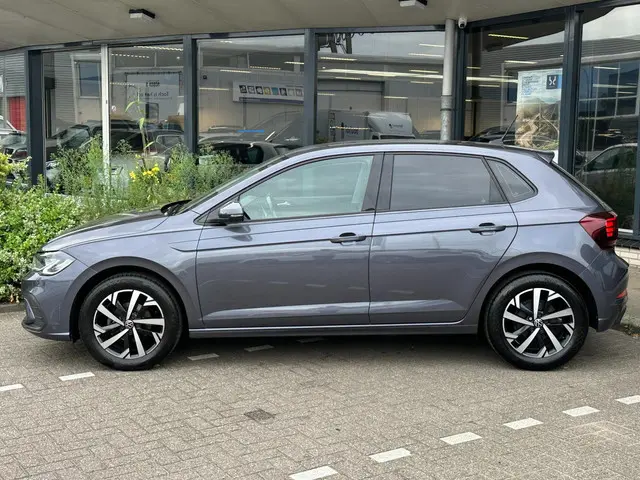 Volkswagen Polo 1.0 TSI Life l ACC l 2021 Benzine 3