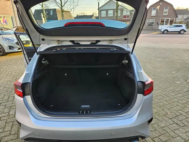 Kia Ceed 1.0 T-GDi DynamicLine 2023 Benzine 12