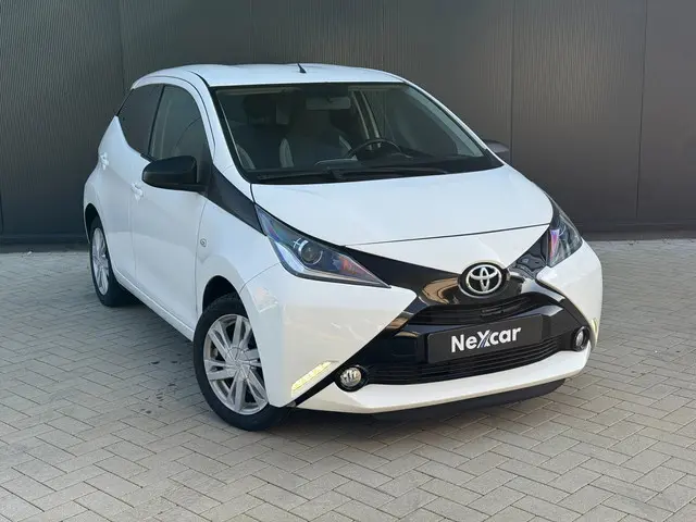 Toyota Aygo X-CITE Carplay|5-deurs|Cruise|LM| 2015 Benzine 23