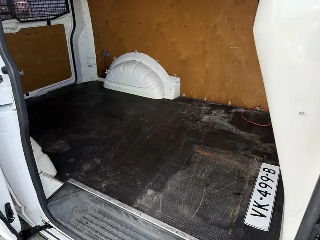 Volkswagen Transporter 2.0 TDI L1H1 2014 Diesel 25