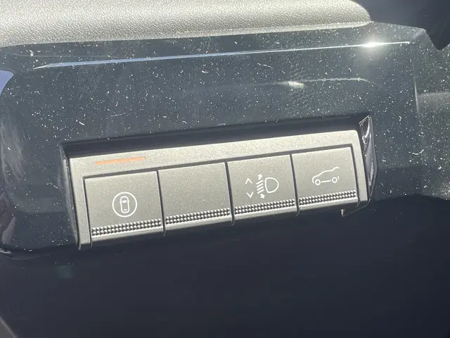 Renault 4 Comfort Range Iconic 52 kWh 2025 Elektrisch 28