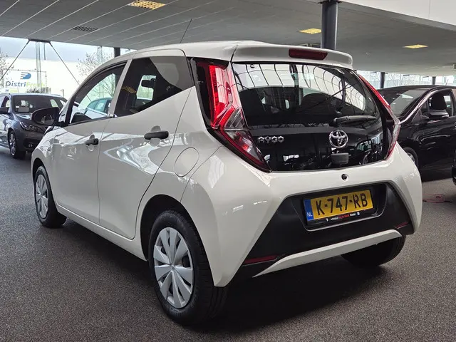 Toyota Aygo 1.0 VVT-i x-fun 2021 Benzine 3