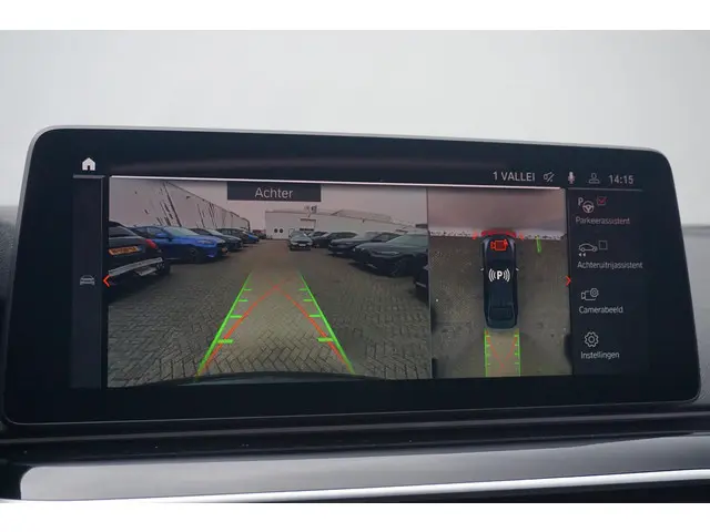 BMW 5 Serie Sedan M550i xDrive 2021 Benzine 21