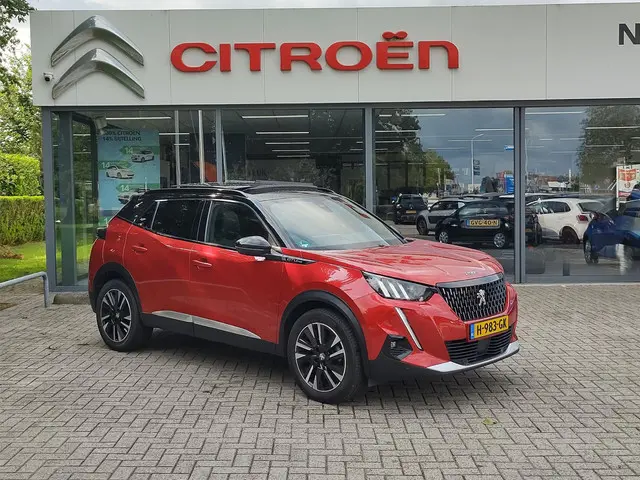 Peugeot 2008 1.2 PureTech GT-Line 2020 Benzine 2