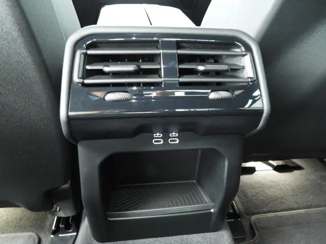 BMW 5 Serie Sedan 530e 2025 Hybride Benzine 28