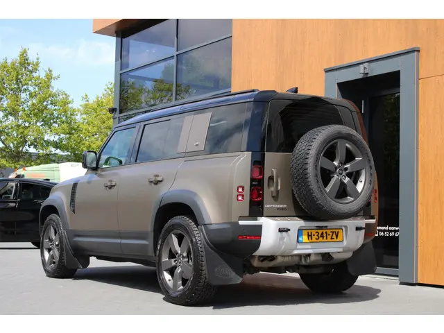 Land Rover Defender HSE 2.0 D240 110 | Mat PPF 2020 Diesel 11