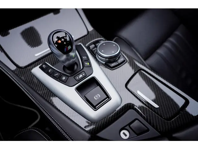 BMW M5 5-serie Competition Edition 2017 Benzine 69