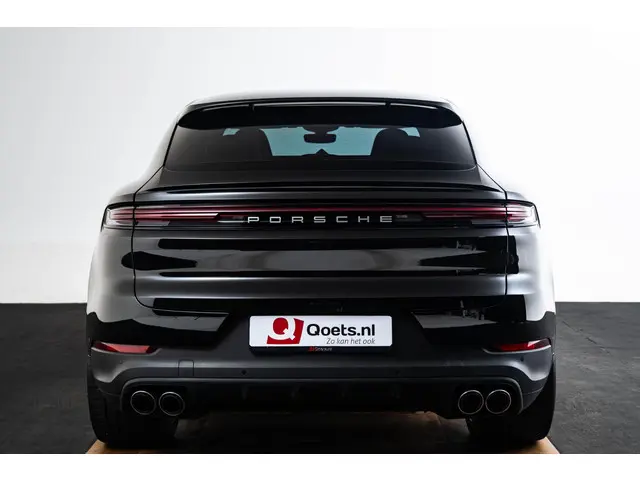 Porsche Cayenne Coupé 4.0 S 2023 Benzine 32