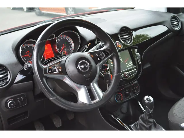 Opel ADAM 1.0 Turbo Glam Favourite 2017 Benzine 22