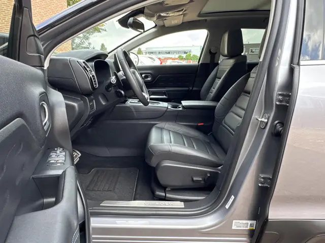Citroën C5 Aircross 1.2 PureTech Shine 2023 Benzine 6