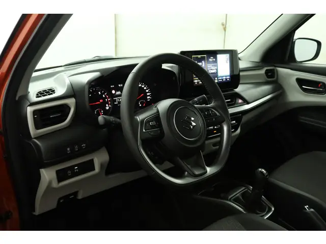 Suzuki Swift 1.2 Style Smart Hybrid 2025 Benzine 70