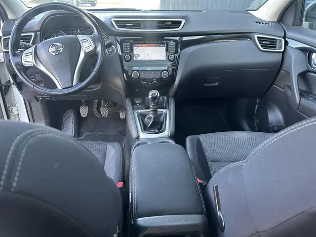 Nissan QASHQAI 1.2 N-Connecta 2017 Benzine 19