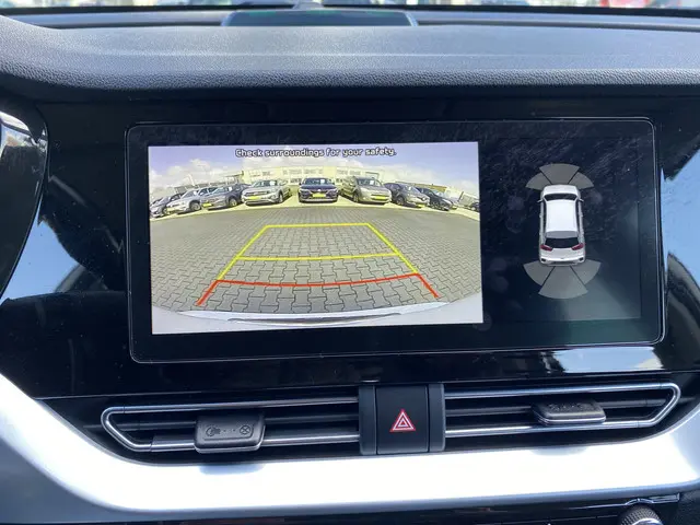Kia Niro 1.6 GDi PHEV DynamicLine 2019 Hybride Benzine 24