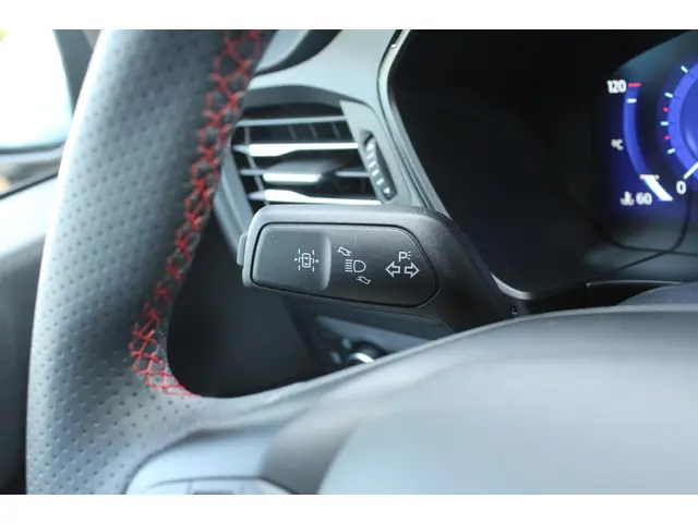 Ford Kuga 2.5 PHEV ST-Line 2024 Hybride Benzine 23