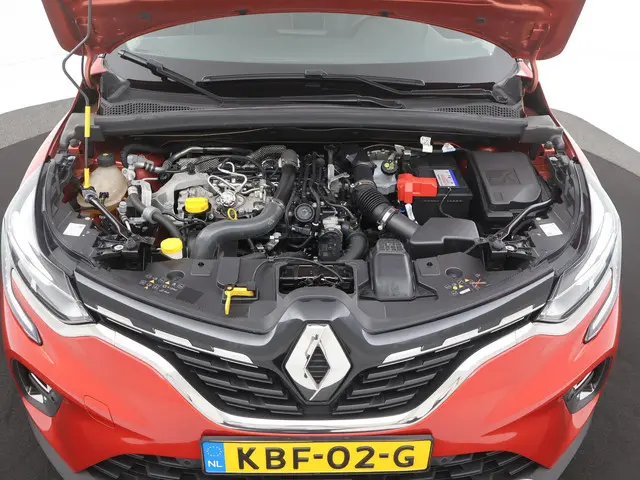 Renault Captur 1.3 TCe 140PK Intens AUTOM. 2021 Benzine 28