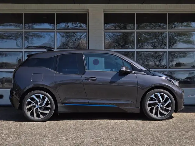 BMW i3 BASIS COMFORT 22KWH 2014 Elektrisch 9