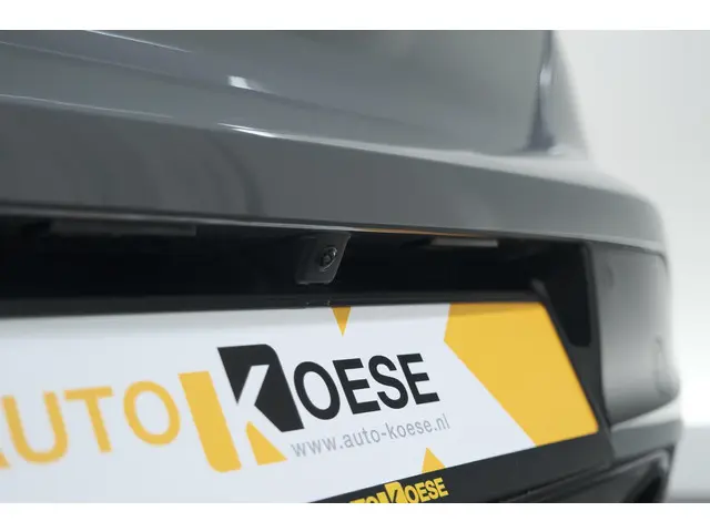 Peugeot 208 PureTech 100 Allure 2024 Benzine 31