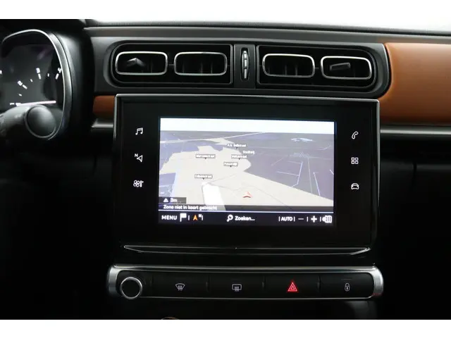 Citroën C3 1.2 PureTech S&S Shine zwart 2017 Benzine 23