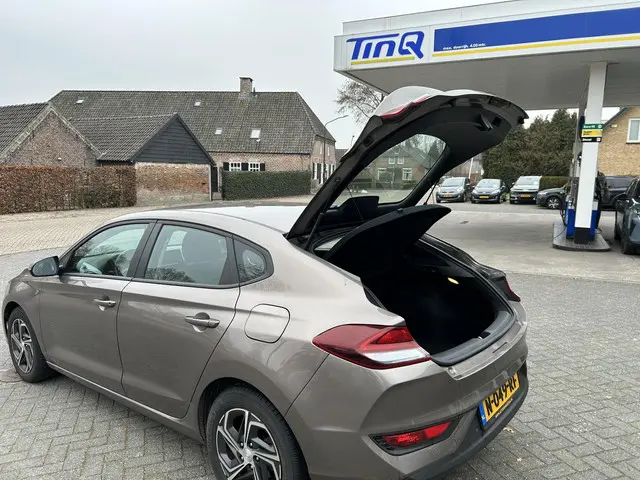 Hyundai i30 1.0 T-GDi MHEV Comfort 2021 Benzine 10
