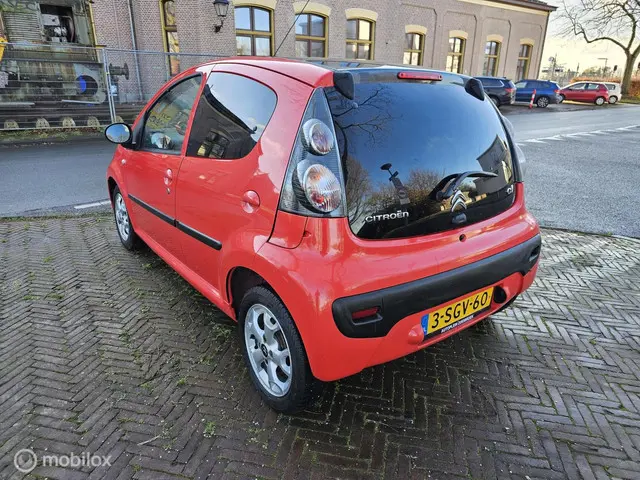 Citroën C1 1.0 Attraction 2013 Benzine 3