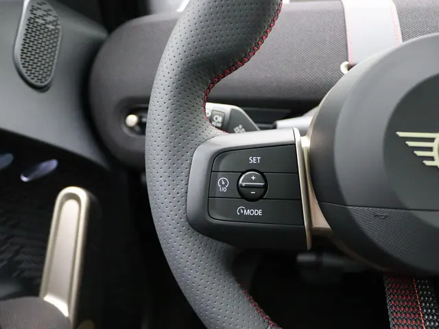 MINI Aceman John Cooper Works 2025 Elektrisch 16