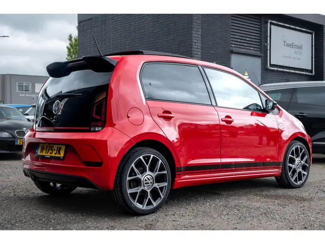 Volkswagen up! 1.0 TSI GTI | Pano | Beats | Camera 2018 Benzine 25