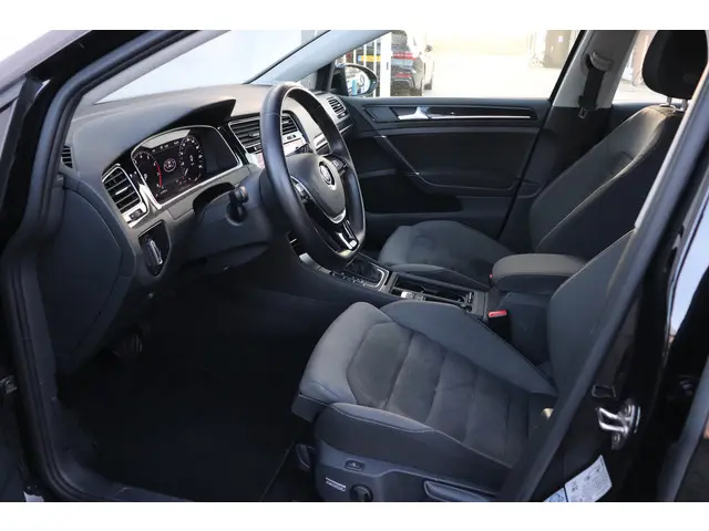 Volkswagen Golf 1.5 TSI DSG 2018 Benzine 4