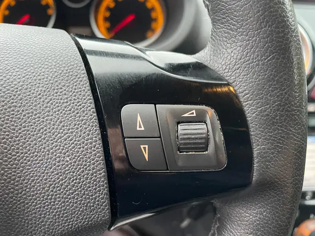 Opel Corsa 1.4-16V BlitZ 2014 Benzine 16