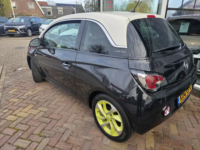 Opel ADAM 1.4 Glam,leuke auto! 2014 Benzine 6