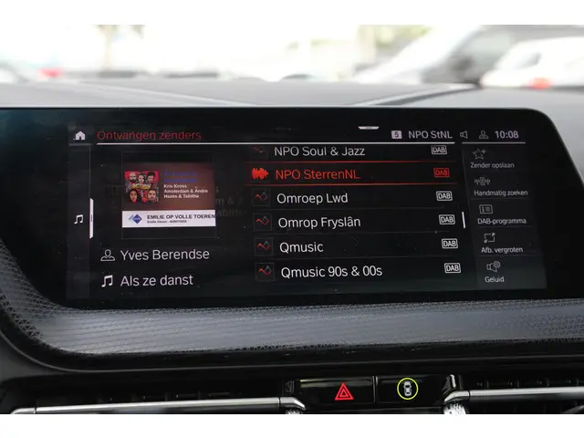 BMW 1 Serie 120i High Executive Edition 2021 Benzine 50