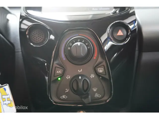 Citroën C1 1.0 VTi Shine Cruise control! 2018 Benzine 24