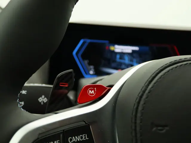 BMW XM 50e 2025 Hybride Benzine 21