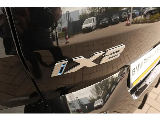 BMW iX2 eDrive20 2024 Elektrisch 11