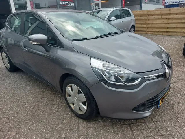 Renault Clio 1.2 16V 2013 Benzine 3