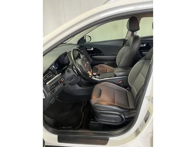 Kia e-Niro DynamicLine 64 kWh 2022 Elektrisch 5